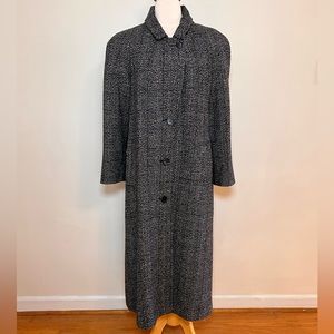 Variety Fashions (RN 70887) Vtg Black & White Trench Coat, Size 13/14